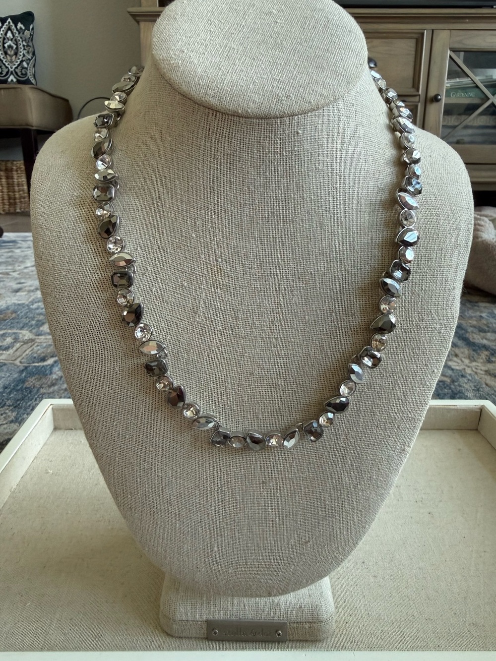 White House Black Market | Faceted Necklace